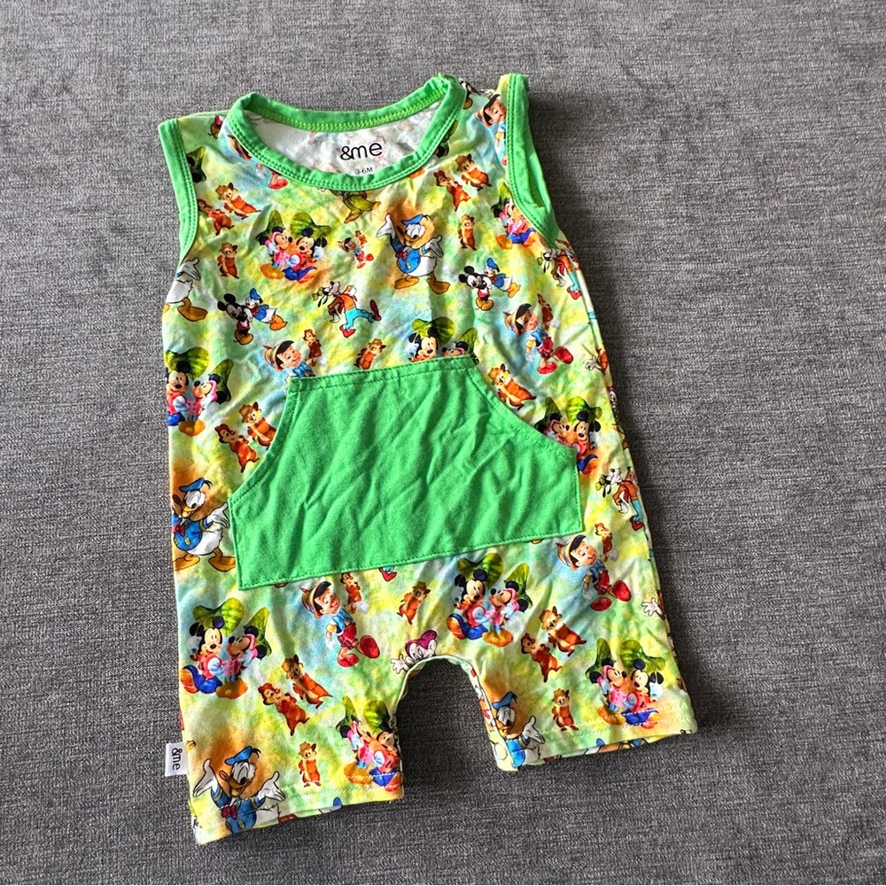 &Me Disney Colorful Bamboo Cartoon Print Baby shortall Romper size 3-6 months